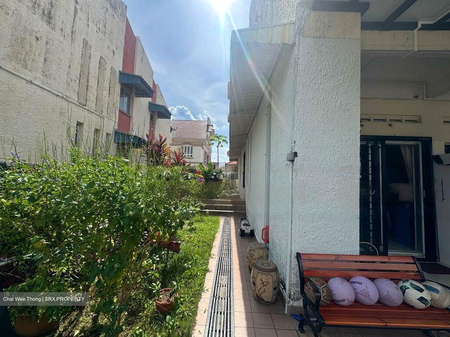 Serangoon Garden Estate (D19), Terrace #479874411